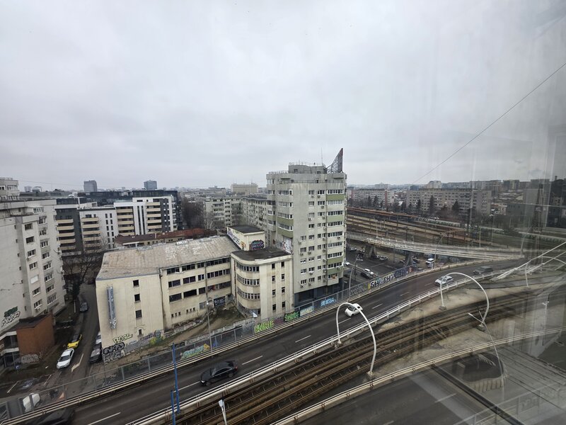 Titulescu, Pasaj Basarab,